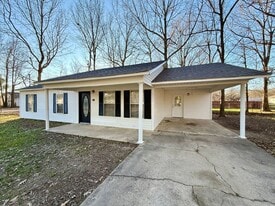 700 N 14th Ave in Paragould, AR - Building Photo