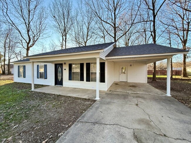 property at 700 N 14th Ave