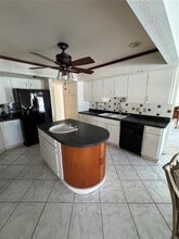 5638 Country Lakes Dr in Sarasota, FL - Building Photo - Building Photo