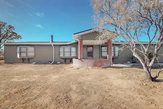 6736 San Bernardino Ave NE in Albuquerque, NM - Building Photo - Building Photo