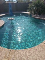 743 E Wolf Hollow Dr in Casa Grande, AZ - Building Photo