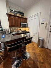 247 Beacon St, Unit 6 in Boston, MA - Building Photo - Building Photo