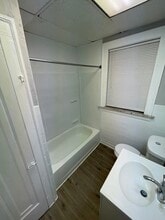 3633 Dunnica Ave, Unit 3633 1st Floor in St. Louis, MO - Building Photo - Building Photo