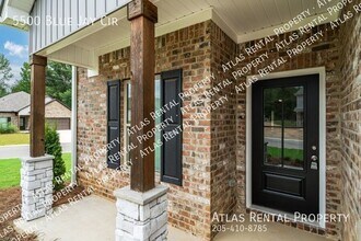 5500 Blue Jay Cir in Bessemer, AL - Building Photo - Building Photo