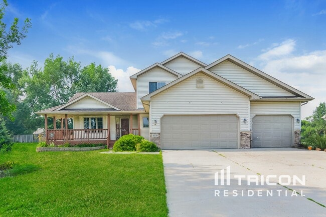 property at 10539 61st Pl