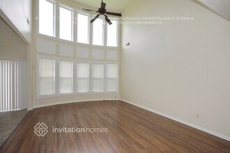 7107 Boulder Pass in Union City, GA - Foto de edificio - Building Photo