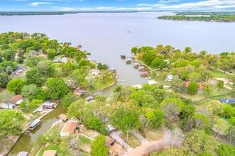 230 Shady Shores Dr in Mabank, TX - Building Photo - Building Photo
