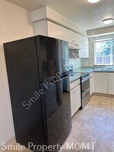 8826 SE Lafayette St in Portland, OR - Building Photo - Building Photo