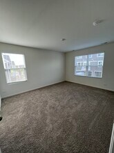 3837 Currant Ln in Elgin, IL - Building Photo - Building Photo