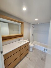 1388 Kapiolani Blvd, Unit Yuri Kim in Honolulu, HI - Foto de edificio - Building Photo