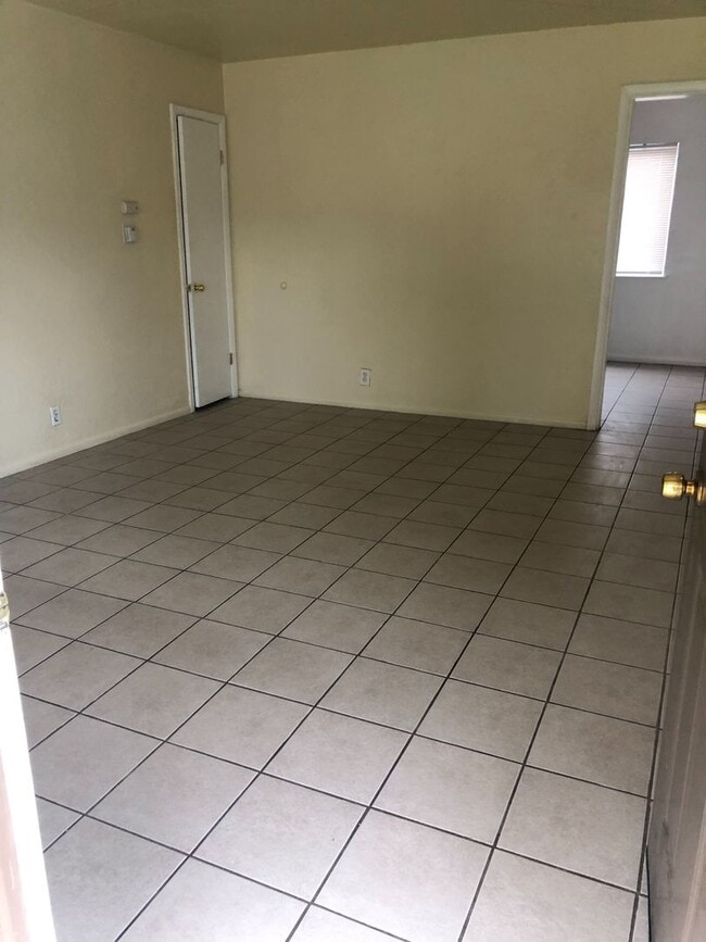 842 Pomona Ave in Oroville, CA - Building Photo - Building Photo