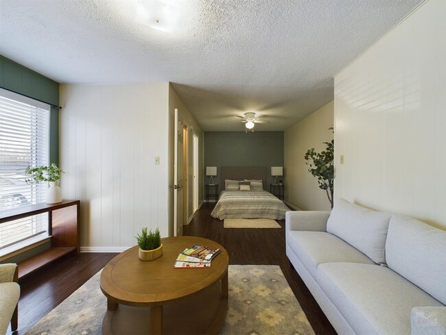 property at 5300 Guadalupe St