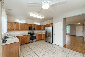 12960 Big Horn Dr in Huntley, IL - Building Photo - Building Photo