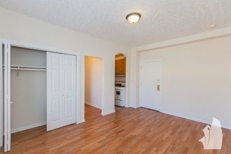 839 W Sheridan Rd in Chicago, IL - Foto de edificio - Building Photo