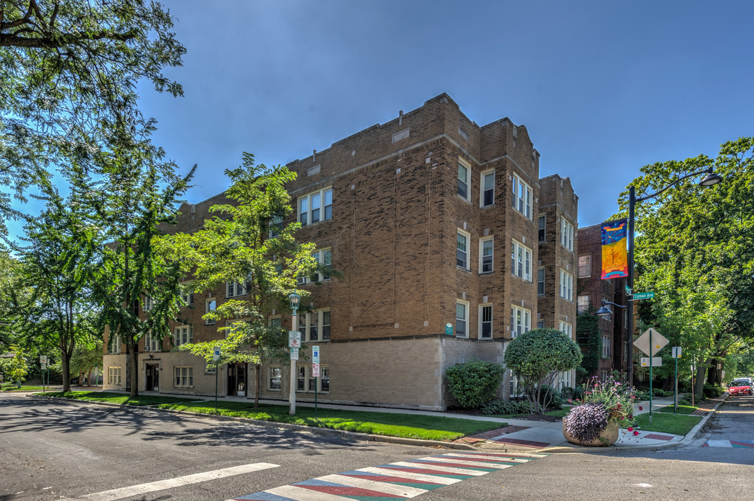 Harrison & Lyman in Oak Park, IL - Building Photo