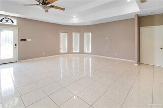 715 Lake View Dr in Mission, TX - Building Photo - Building Photo