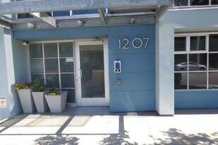 1207 Indiana St in San Francisco, CA - Building Photo