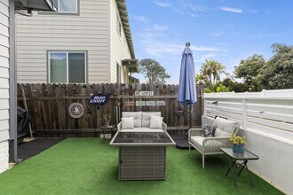 3475 Madison St in Carlsbad, CA - Building Photo - Building Photo