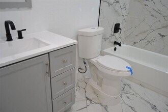 920 NW 8th Ave in Pompano Beach, FL - Building Photo - Building Photo