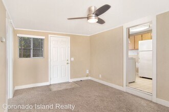 426 E Plaza Blvd in National City, CA - Building Photo - Building Photo