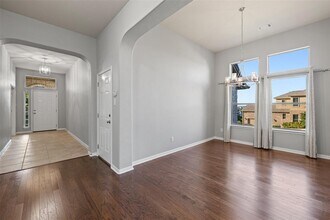 5501 Wild Foxglove Road in Spicewood, TX - Building Photo - Building Photo