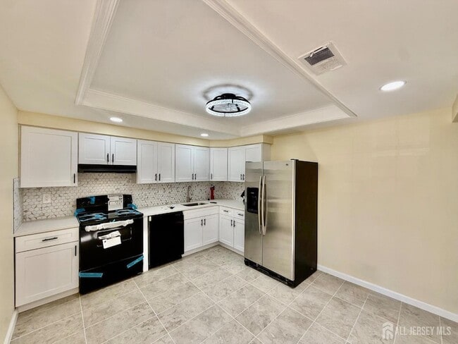 1502 Bromley Estate