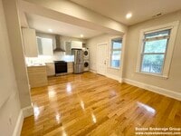 108 Buttonwood St photo'