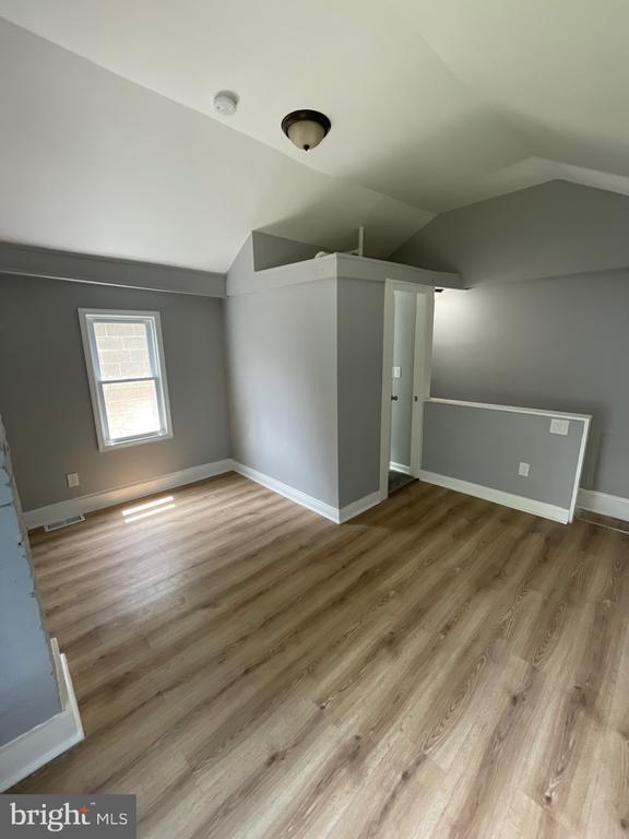 530 Lamberton St in Trenton, NJ - Building Photo - Building Photo