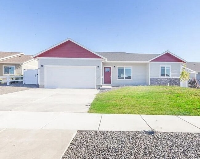 property at 1556 Frontier Dr