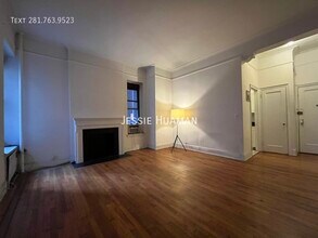 106 E 81st St in New York, NY - Building Photo - Building Photo