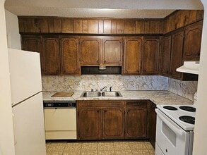 318 Seminole Trail in Danville, VA - Building Photo - Building Photo