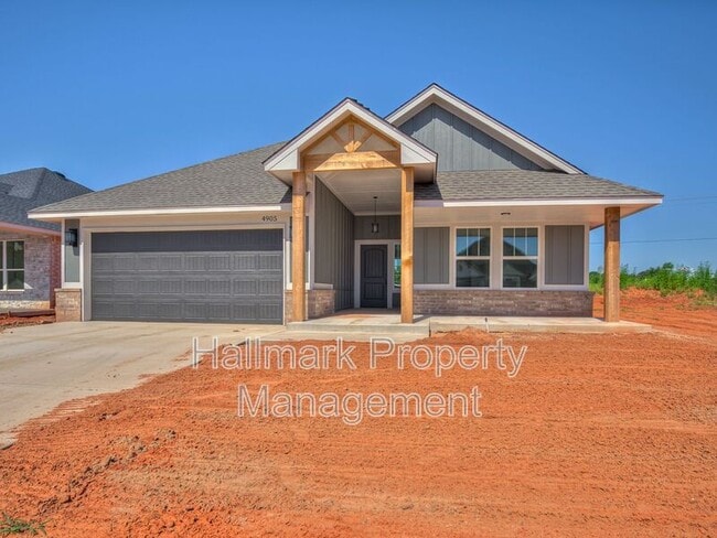 4905 Misty Wood Ln in Mustang, OK - Foto de edificio - Building Photo