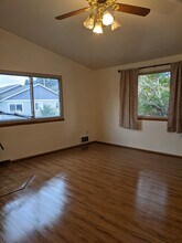 635 Bavarian Ln SE in Lacey, WA - Foto de edificio - Building Photo