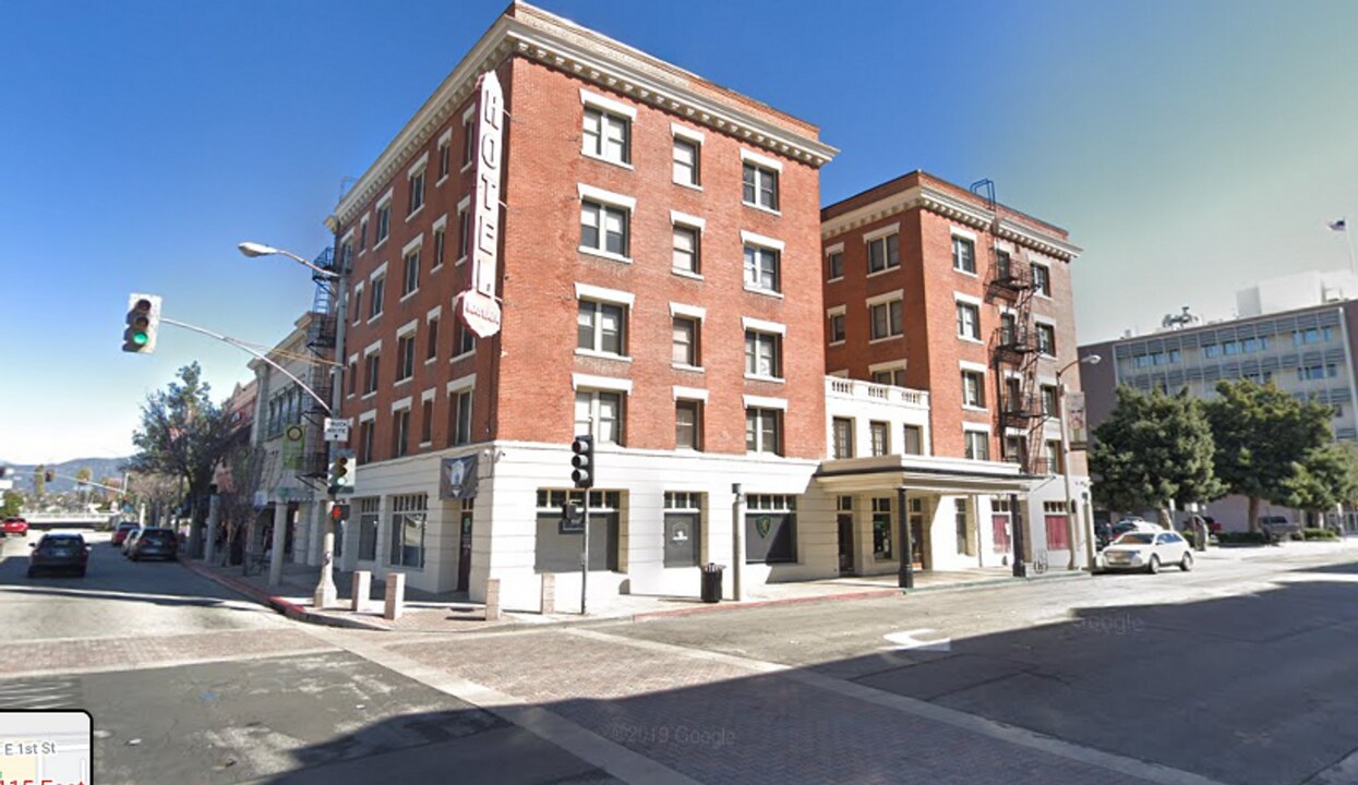 115 E 3rd St in Pomona, CA - Building Photo