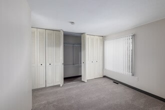 Payne Hill in Jefferson Hills, PA - Foto de edificio - Interior Photo