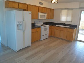 1235 Pawnee Dr in Lake Havasu City, AZ - Building Photo - Building Photo