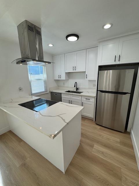 1601-1801 E 15th Street in Newport Beach, CA - Building Photo - Building Photo