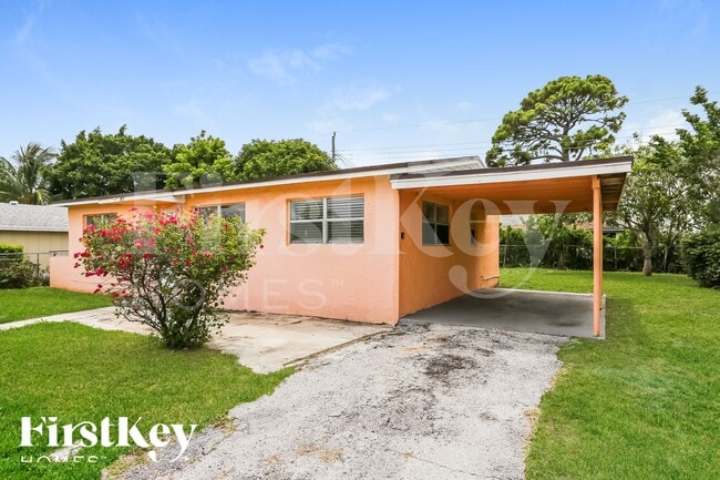 1411 NW 3rd St in Boynton Beach, FL - Building Photo - Building Photo