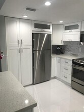 6801 Indian Creek Dr-Unit -803 in Miami Beach, FL - Building Photo - Building Photo