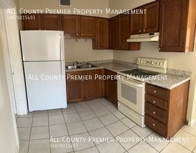 4611 Clarcona Ocoee Rd in Orlando, FL - Building Photo - Building Photo