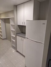 122 S East Ave, Unit GN in Oak Park, IL - Foto de edificio - Building Photo