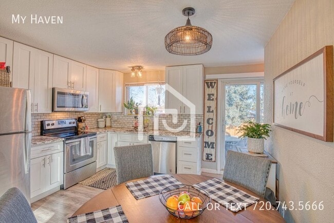 15169 E Columbia Dr in Aurora, CO - Building Photo - Building Photo