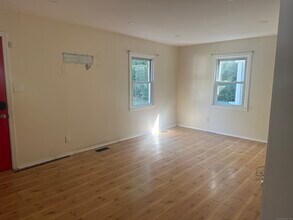 770 Broadbridge Rd in Bridgeport, CT - Building Photo - Building Photo