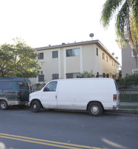 5532 Lexington Ave in Los Angeles, CA - Foto de edificio - Building Photo