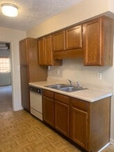 3703 Cliffridge Dr in Lumberton, NC - Building Photo - Building Photo