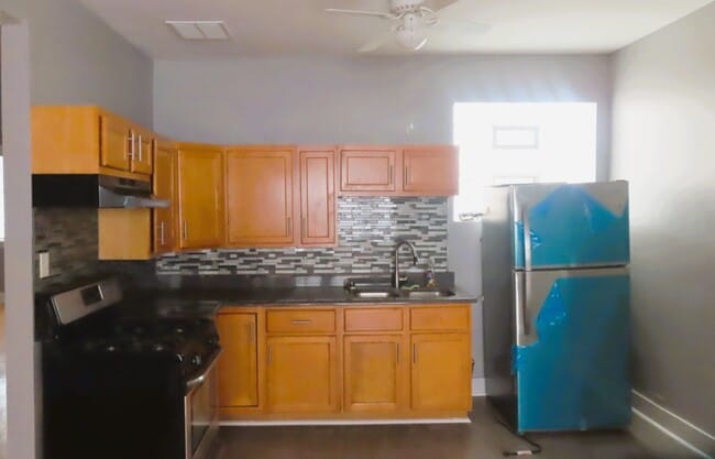 6855 S King Dr in Chicago, IL - Building Photo - Building Photo