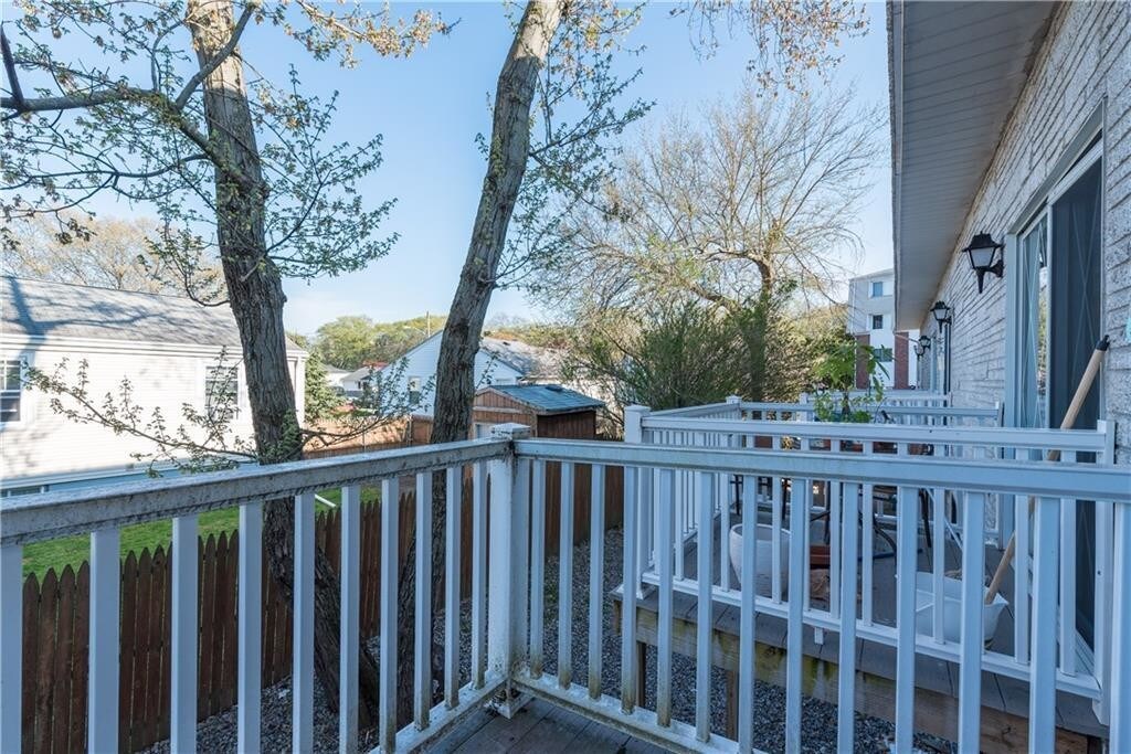 300 Smithfield Rd-Unit -TH8 in North Providence, RI - Building Photo