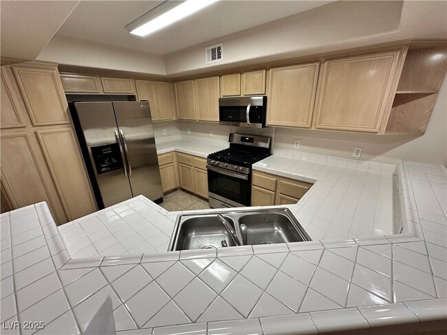 3604 Monarcas St in Las Vegas, NV - Foto de edificio - Building Photo
