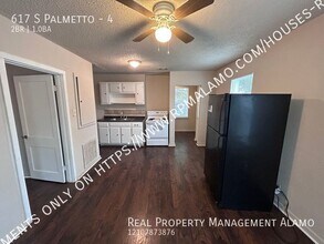 617 S Palmetto St in San Antonio, TX - Building Photo - Building Photo