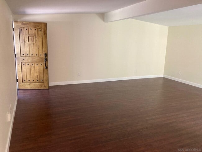 4644 Chateau Pl in San Diego, CA - Building Photo - Building Photo